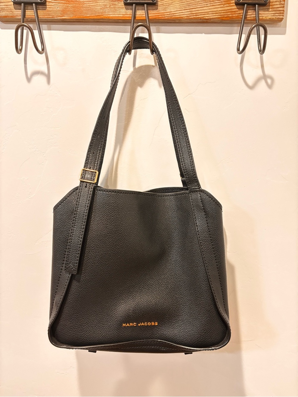Marc Jacobs The Director Leather Shoulder Bag Black Large Pebbled Tote Classic